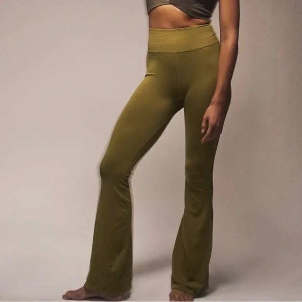 FP Movement Good Karma High-Waisted Flare Size M New Without Tags